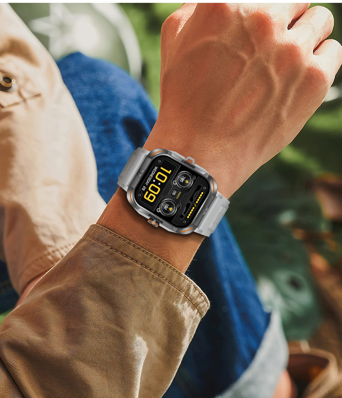Outdoor Smartwatch with Flashlight – Bluetooth Calls, Compass, AMOLED, Music